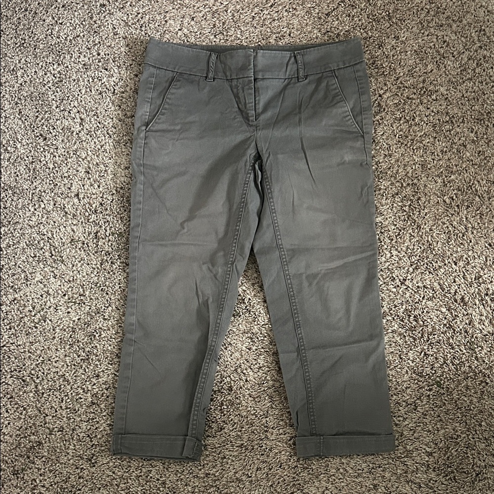 LOFT Women’s Grey Cropped Pants